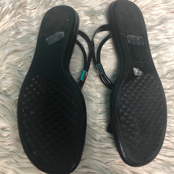 Black sandals - Picture 2 of 2